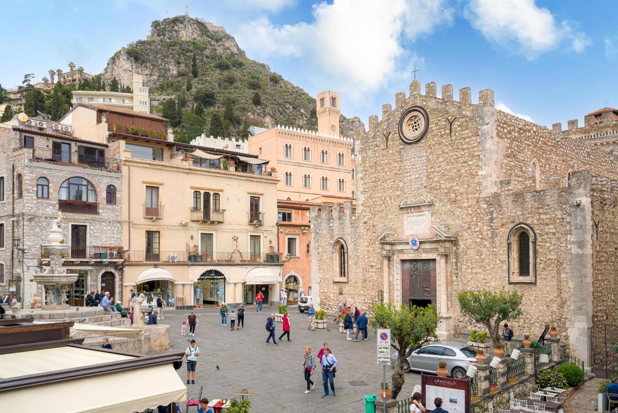 Al Duomo Rooms & Flats Ταορμίνα Εξωτερικό φωτογραφία
